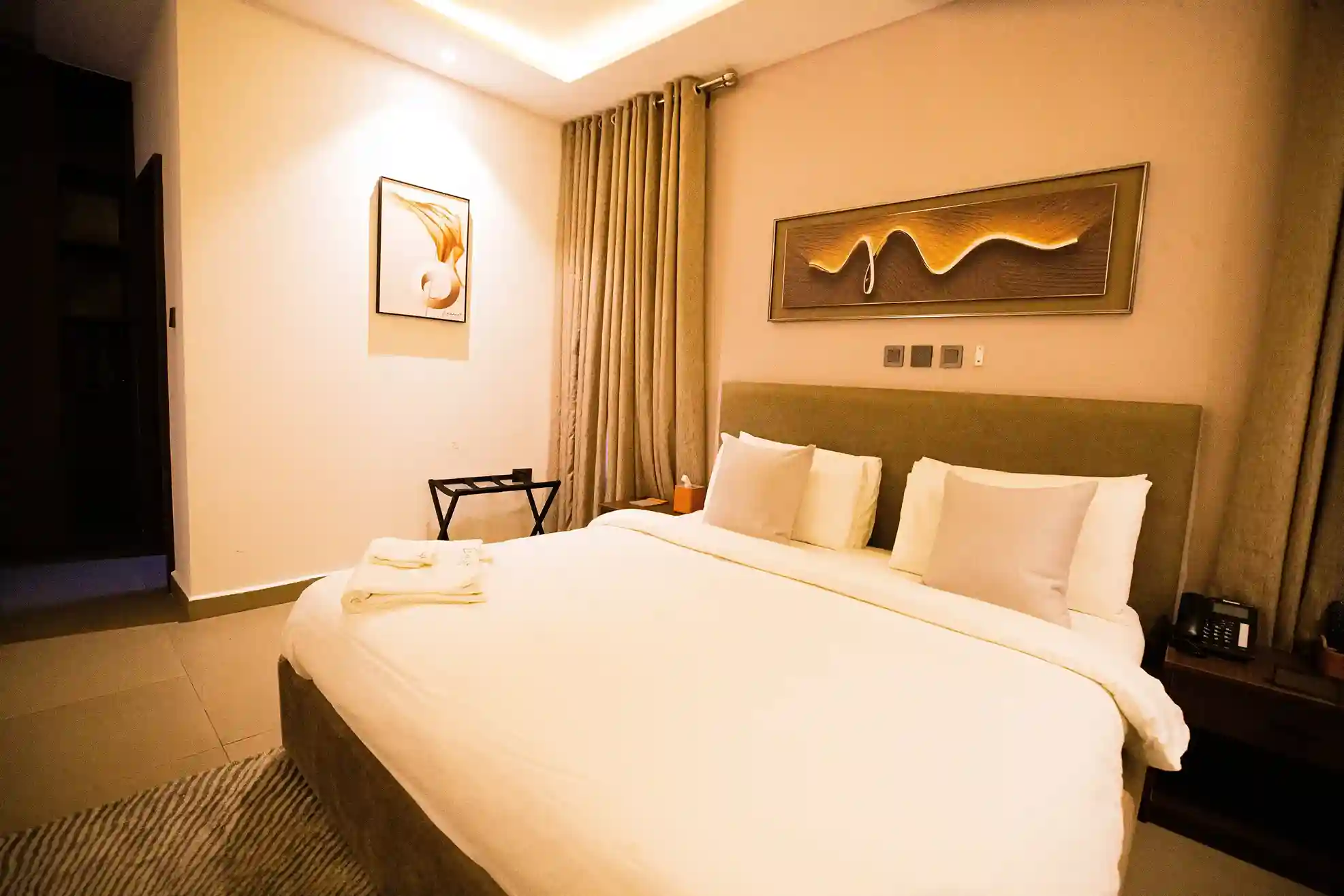 Super room with lounge
